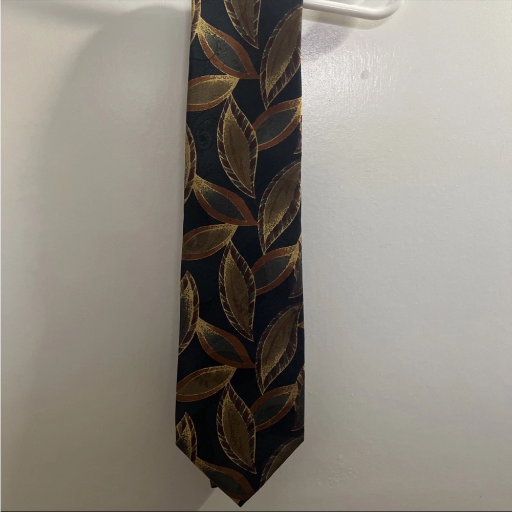Ermenegildo Zegna Black Tie with Gold and Brown Leaf Motif
